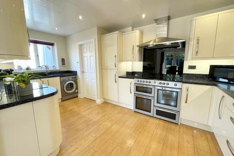 3 bedroom end of terrace house for sale, Belgrave Place, Poulton-Le-Fylde FY6