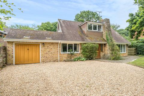 3 bedroom detached house for sale, Chalk Road, Billingshurst RH14