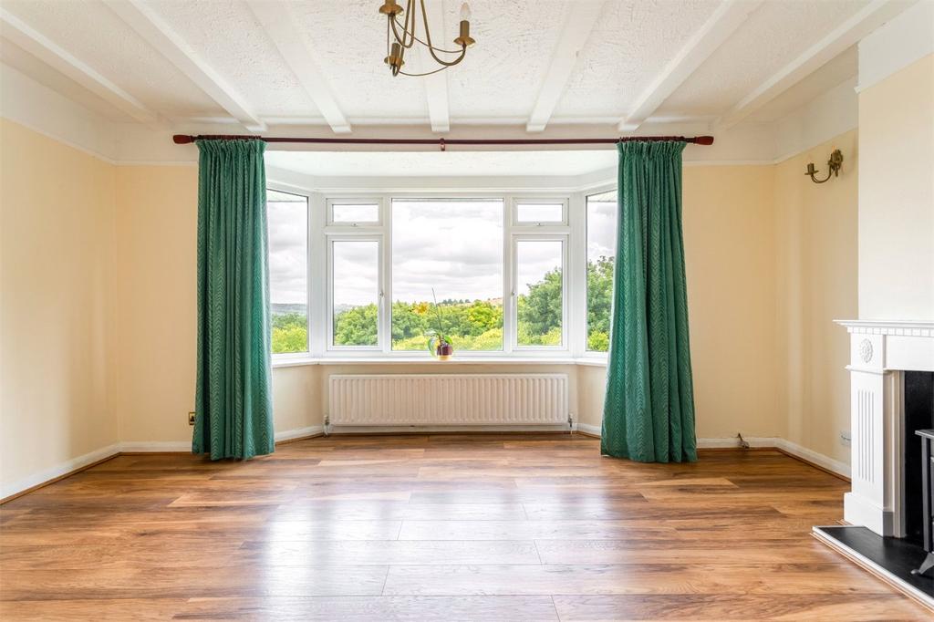 Jevington Drive, Brighton BN2 3 bed bungalow for sale £450,000