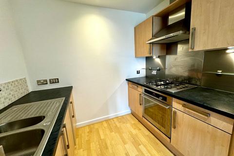 1 bedroom flat to rent, Bowman Lane, Hunslet, Leeds, West Yorkshire, LS10