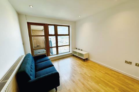 1 bedroom flat to rent, Bowman Lane, Hunslet, Leeds, West Yorkshire, LS10