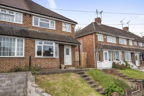 3 bedroom end of terrace house for sale, Tilehurst,  Convenient for Tilehurst Station and McIlroy Park,  RG30