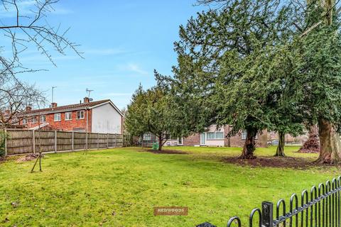 20 Chantry Close, Windsor, SL4 5EP