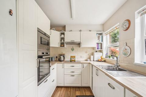 undefined, Purton Lane, Farnham Royal SL2