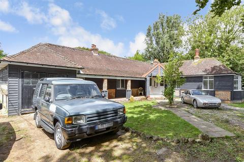 4 bedroom detached bungalow for sale, Hythe Road, Dymchurch, Romney Marsh, Kent