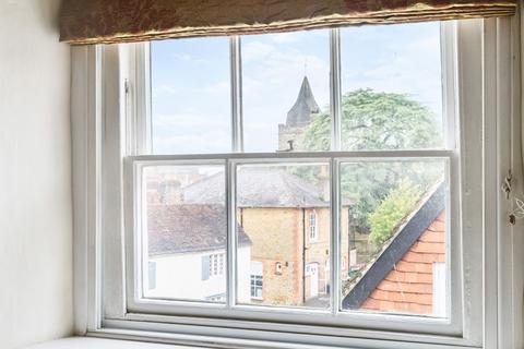 5, Gate House Edinburgh Square, Midhurst, GU29 9NL