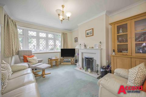 3 bedroom semi-detached house for sale, Larchwood Avenue, Romford, RM5