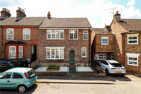 3 bedroom end of terrace house for sale, Summer Street, Slip End, Luton, Bedfordshire