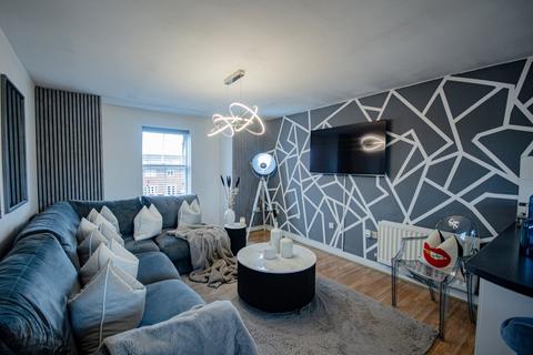 2 bedroom flat for sale, Eaton Court, Wrenbury Drive, Kingsmead, Northwich, CW9