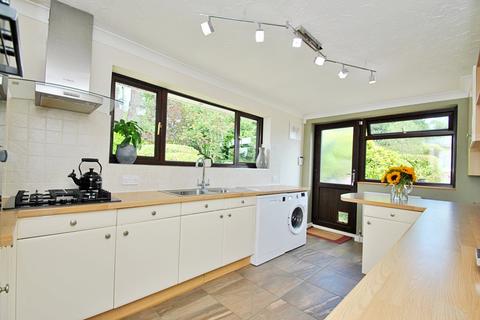 3 High Park Road, Broadstone, BH18 9DE