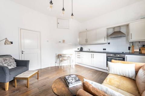 1 bedroom flat to rent, Cambridge Gardens, North Kensington, London, W10