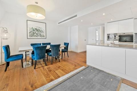2 bedroom penthouse to rent, Hanover Street Mayfair W1S