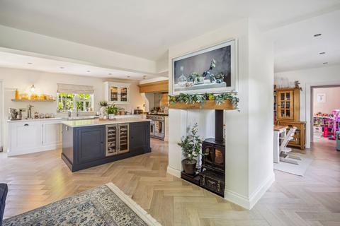 5 bedroom detached house for sale, Parish Lane, Farnham Common, Buckinghamshire