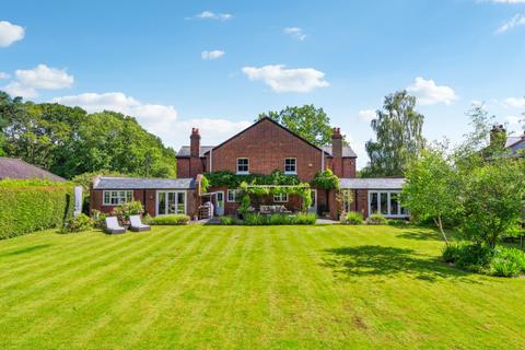 5 bedroom detached house for sale, Parish Lane, Farnham Common, Buckinghamshire