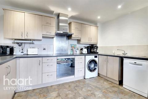 2 bedroom flat to rent, Nexus Court, Leytonstone, E11