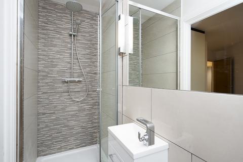 2 bedroom flat to rent, Commercial Road, London E1
