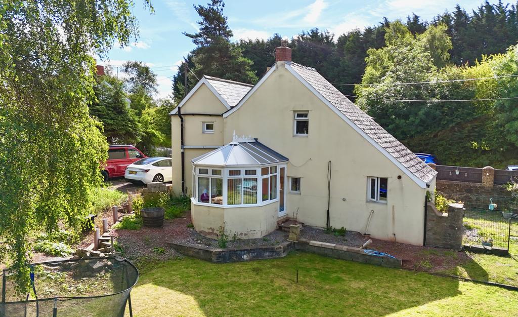 Charming Four Bedroom Detached Home