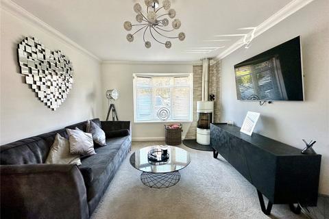 40 Bays Road, Pennington, Lymington, SO41 8HN