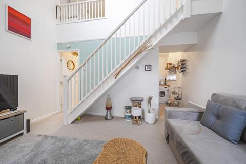 undefined, Bradfield Close, Guildford GU4