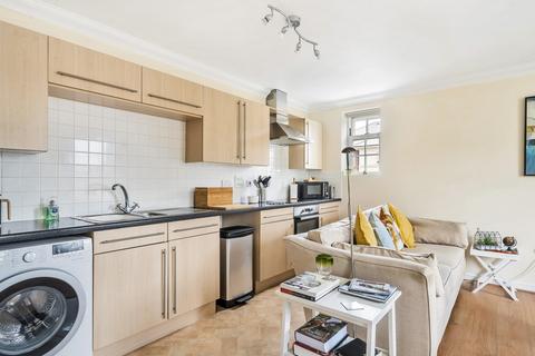 20, St James House Harescombe Drive, Gloucester, GL1 3LE