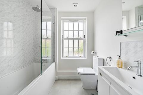 20, St James House Harescombe Drive, Gloucester, GL1 3LE