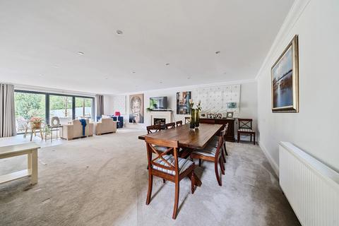 5 bedroom detached house for sale, Pinehill Road, Berkshire RG45