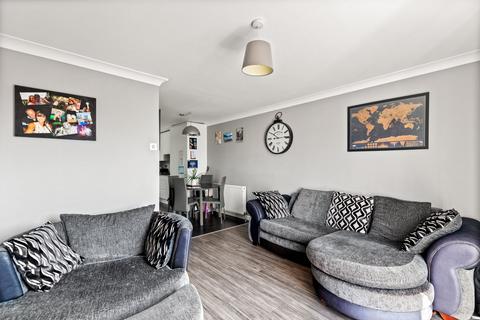 17 Battery Point, Hythe, CT21 5RR