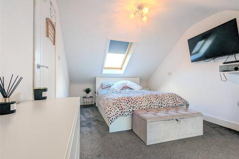 1 bedroom apartment for sale, Myrtle Drive, Blackwater, Camberley, Hampshire, GU17