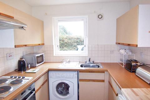 2 bedroom flat to rent, West Savile Terrace, Edinburgh EH9