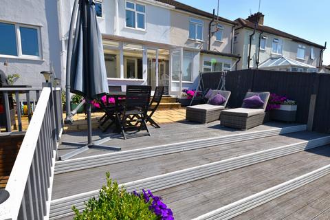 266 Elm Road, Shoeburyness, Southend-on-sea, SS3 9RY
