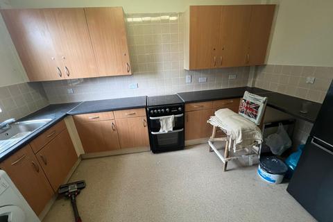 3 bedroom flat to rent, Lansdowne Road, London N17