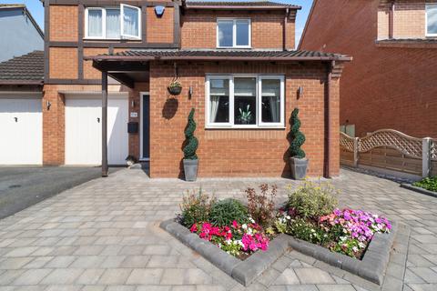 4 bedroom detached house for sale, Worcester WR5