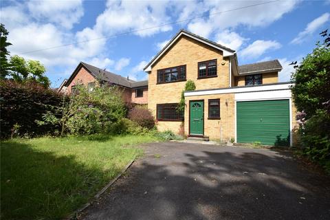 4 bedroom detached house for sale, Handford Lane, Hampshire GU46