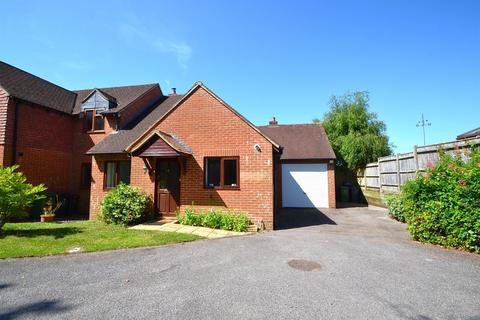 2 bedroom terraced bungalow for sale, Kings Worthy