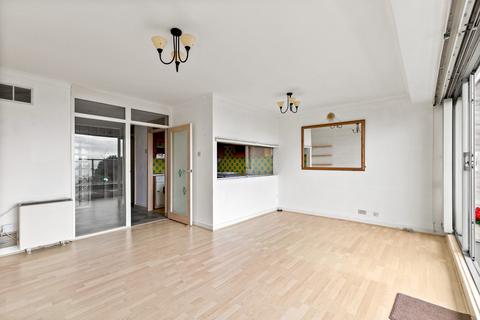 2 bedroom flat for sale, The Leas, Folkestone, CT20