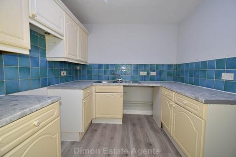 2 bedroom flat for sale, Clarence Road, Gosport