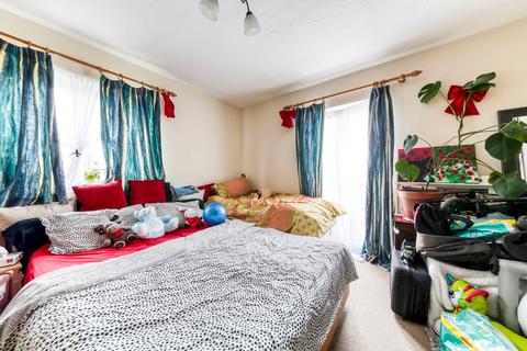 17 Whitstable Place, Croydon, CR0 1SA