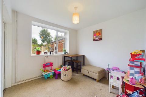 3 bedroom semi-detached house for sale, Bedford Avenue, Cheltenham, Gloucestershire, GL51