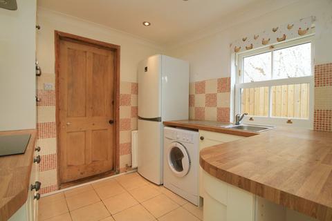 2 bedroom terraced house to rent, Barrett Street, Oxford, OX2