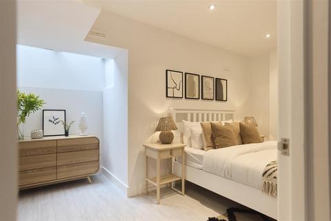 2 bedroom flat for sale, Rommany Road, West Norwood, SE27