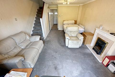 2 bedroom terraced house for sale, Patching Way, Hayes UB4