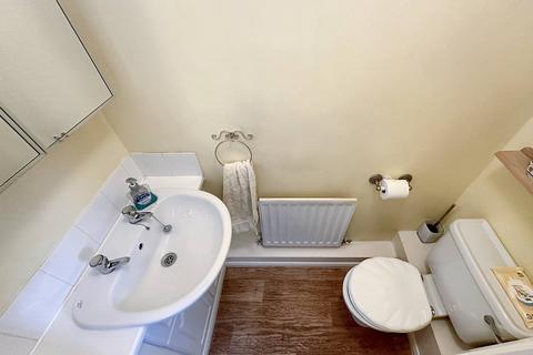 2 bedroom terraced house for sale, Patching Way, Hayes UB4