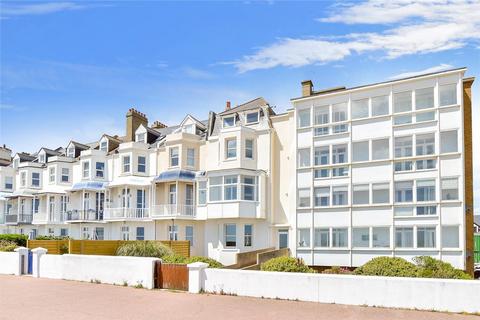 1 bedroom flat for sale, Marine Parade, Hythe, Kent