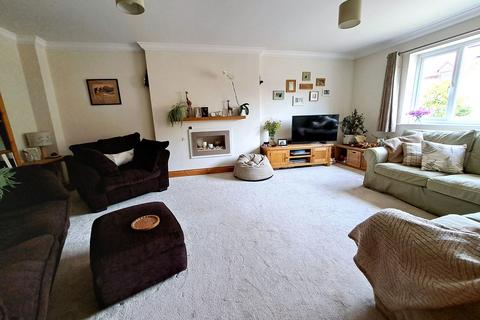6 Bunyan Close, Gamlingay, Sandy, SG19 3JD
