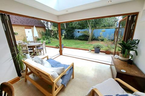 6 Bunyan Close, Gamlingay, Sandy, SG19 3JD