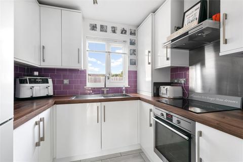 2 bedroom terraced house for sale, Gloucestershire Lea, Warfield, Bracknell, Berkshire, RG42