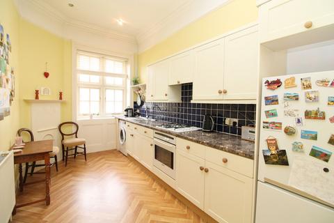 1 bedroom apartment for sale, Grand Avenue, Hove