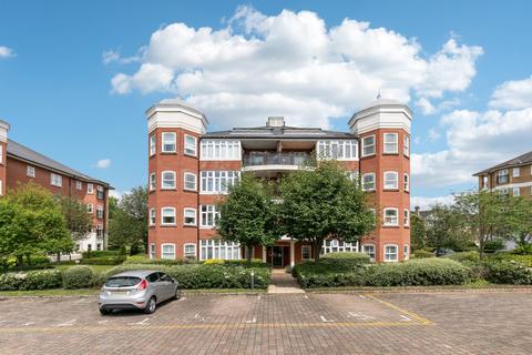 2 bedroom flat to rent, Trinity Church Road, Barnes, London