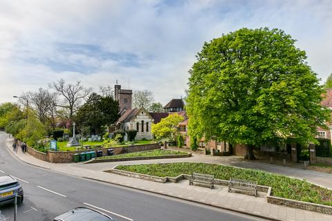 1 bedroom flat to rent, Church Road, Barnes, London