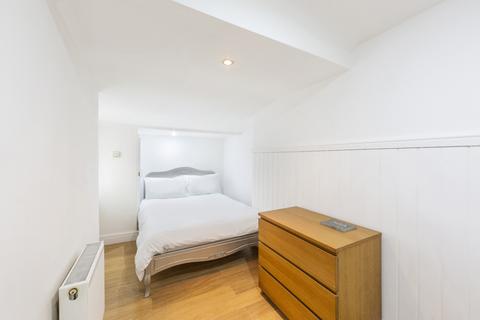 1 bedroom flat for sale, Gloucester Terrace, Bayswater, London